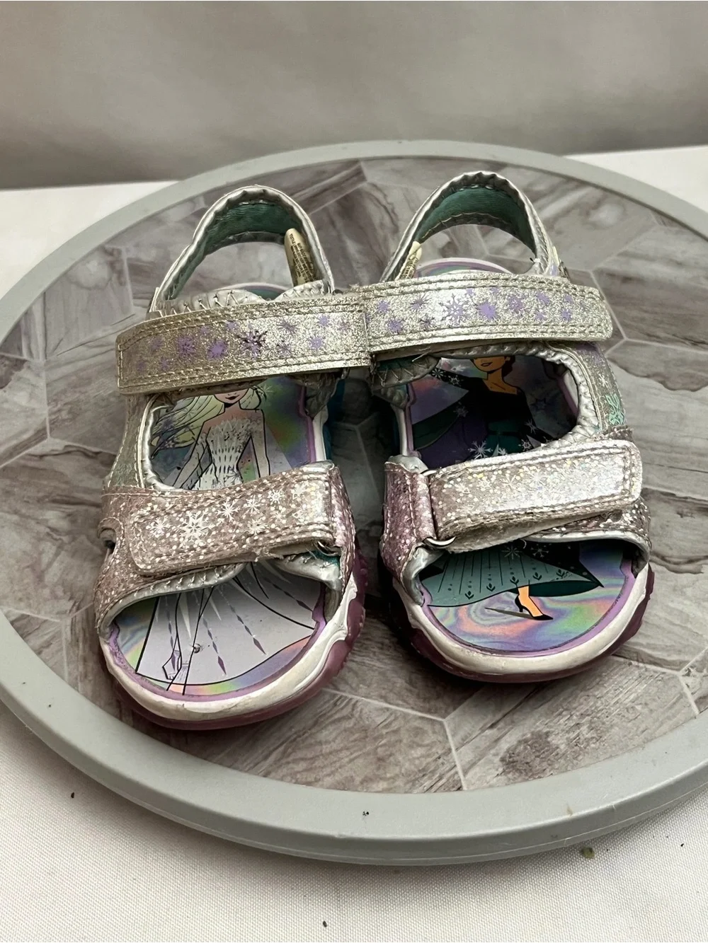 Disney Frozen Elsa Light Up Glitter Sandals Girls Size 8 Silver Blue